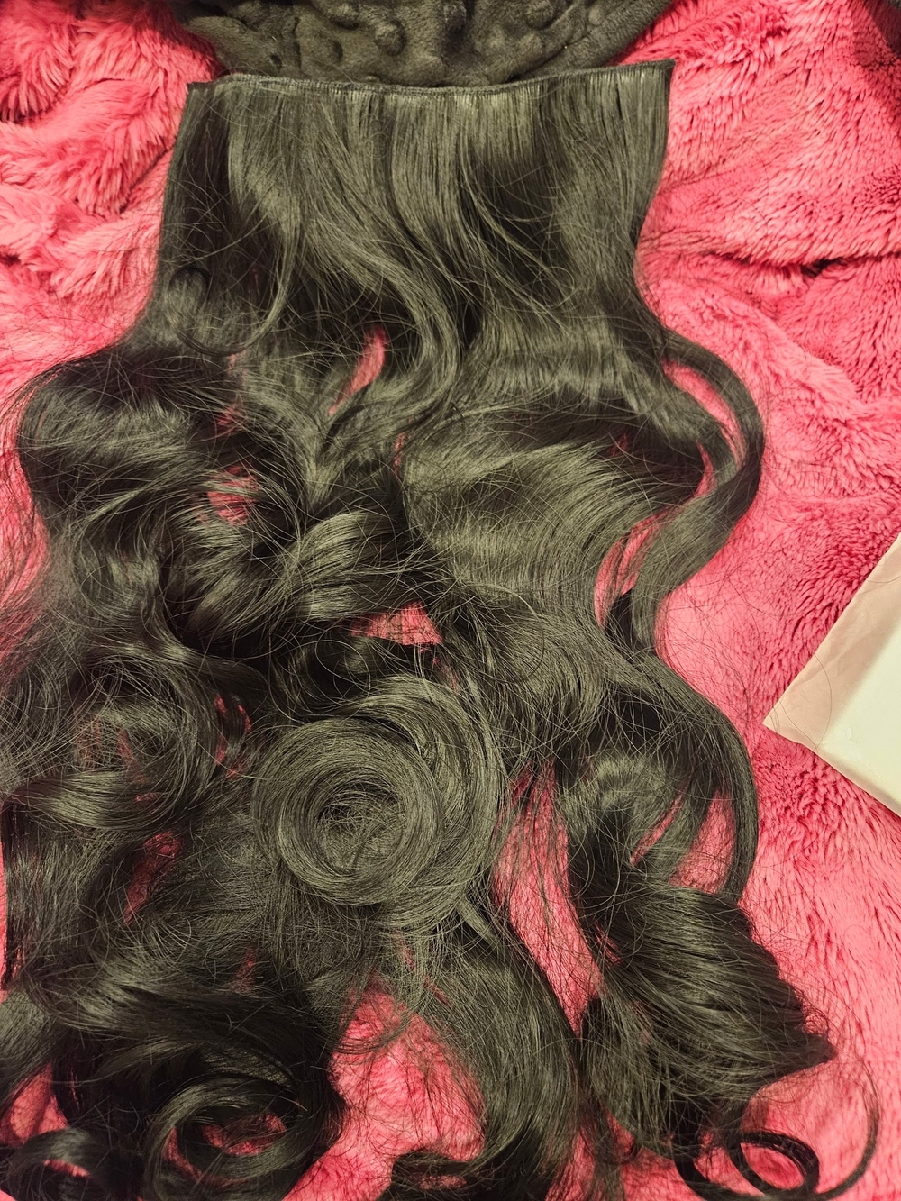Black Long Wavy Clip-In Hair Extension 20"